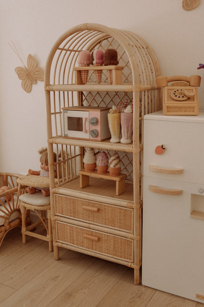 The Honolulu Hutch (Nui)