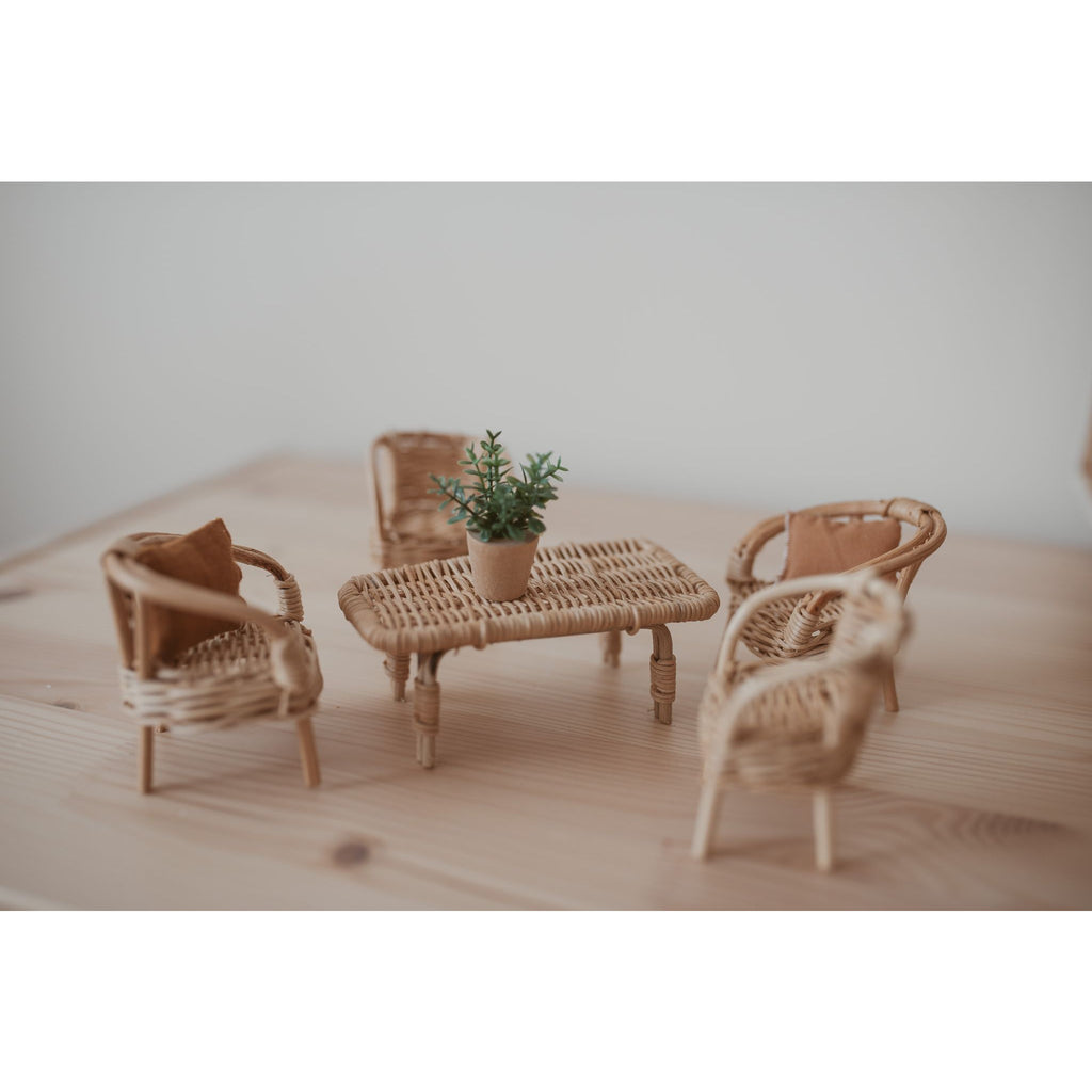 Doll house furniture pack