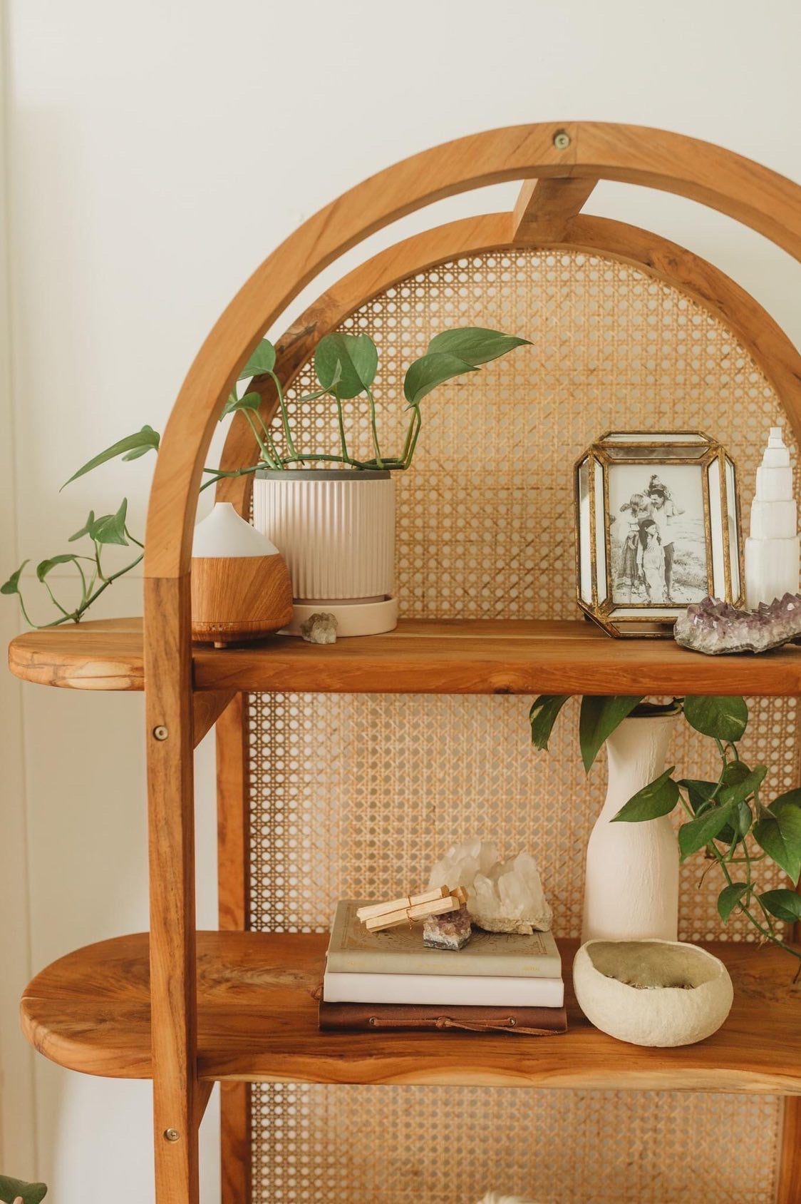 The Jolie Shelf (wide)